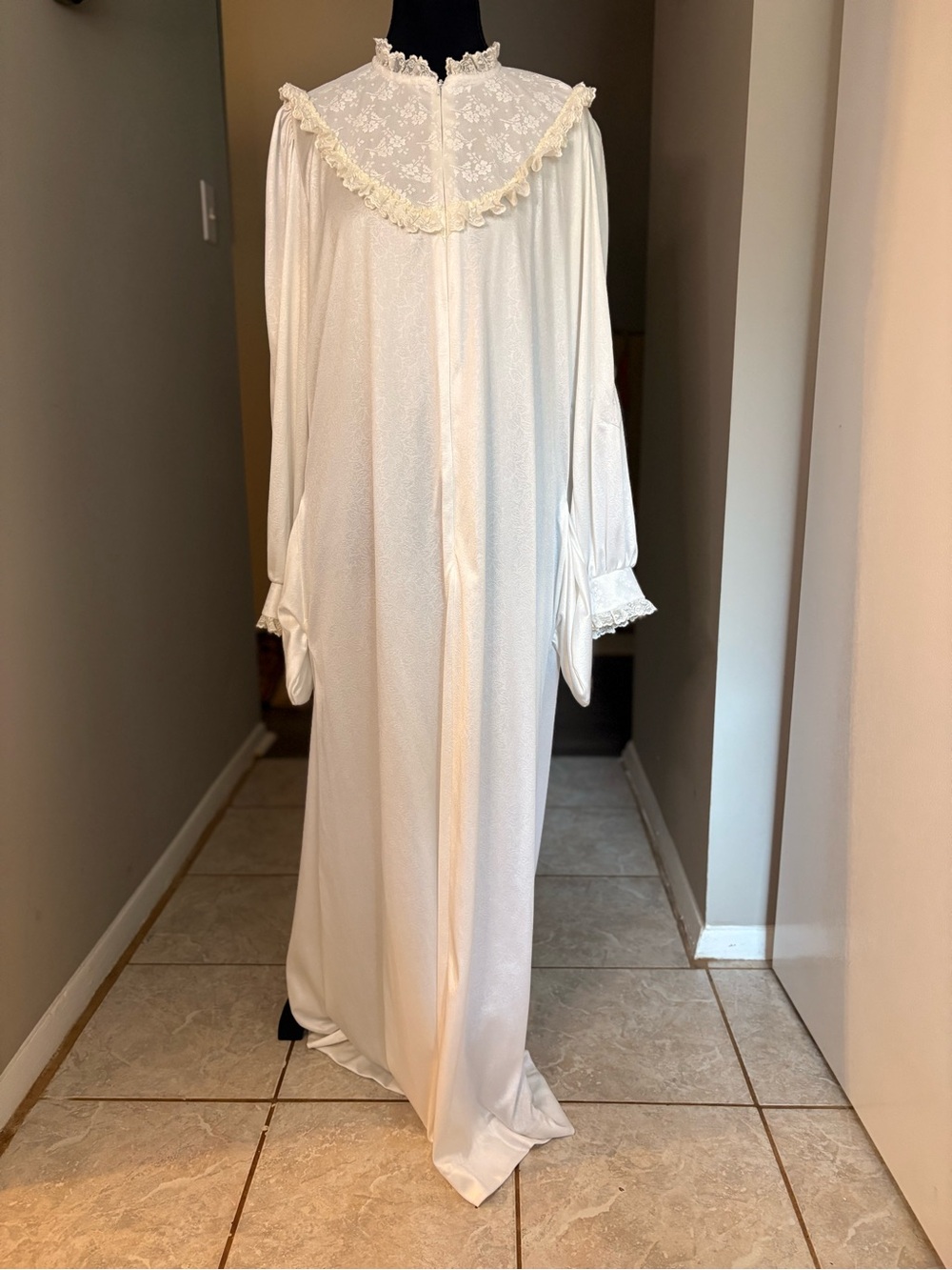 Women's White Lace-Trim Nightgown